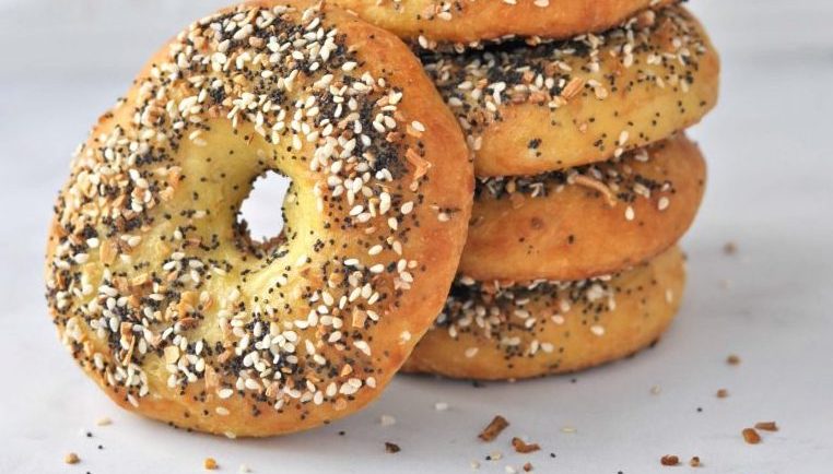 Everything-Bagels-Peace-Love-and-Low-Carb
